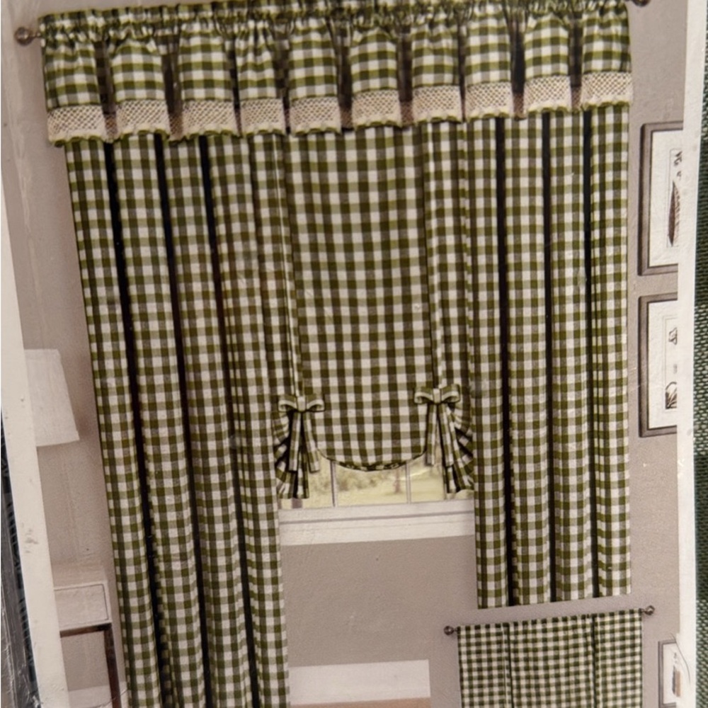 Green Checkered Curtain